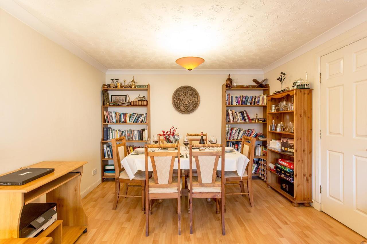 Central & Stylish 3 Bedroom, 2 Bath, Free Parking Edinburgh Exterior foto